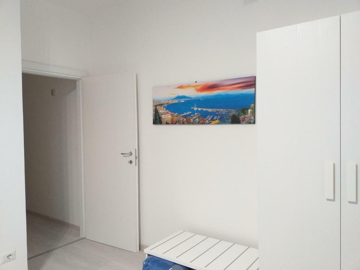 Apartment Blue Eyes